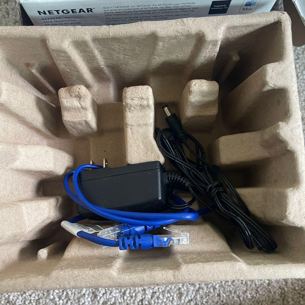 NETGEAR AC1000 Dual Band WiFi Router R6080 High Speed Wireless Internet - Picture 4 of 5